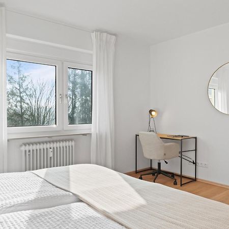 Roomfall Am Kurpark Mit Blick Ins Gruene-Parkplatz-Waschmaschine-Kueche-Wifi バート・ラッペナウ エクステリア 写真