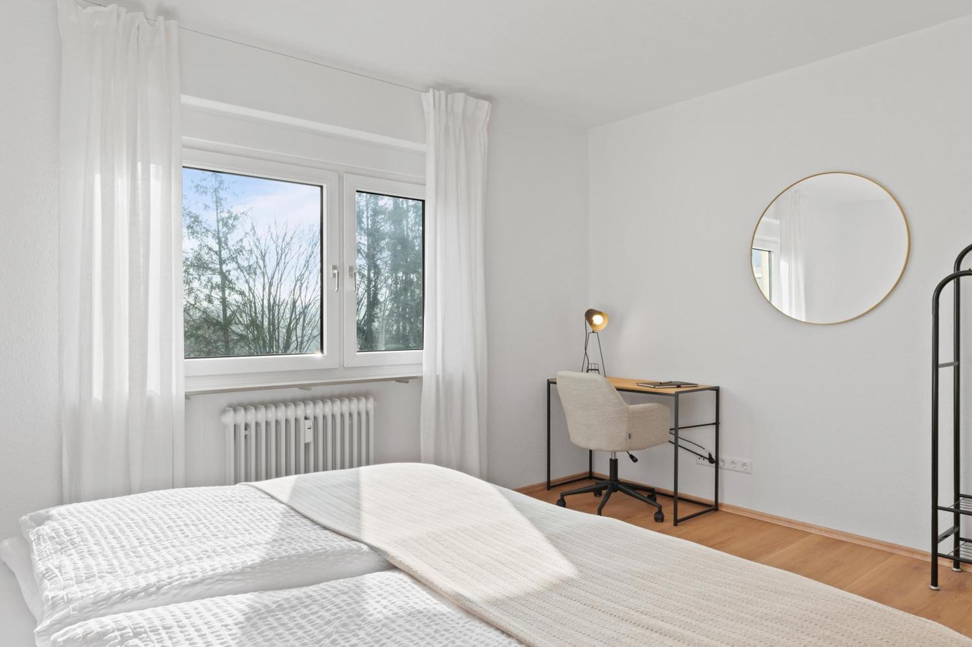 Roomfall Am Kurpark Mit Blick Ins Gruene-Parkplatz-Waschmaschine-Kueche-Wifi バート・ラッペナウ エクステリア 写真